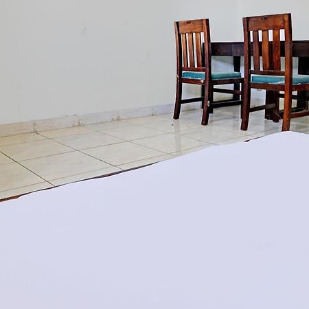 Spot On 92374 Penginapan Rusunawa Malang Kültér fotó